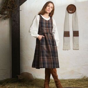 VORIAGH NWT “Vera” brown jumper dress, size S/M